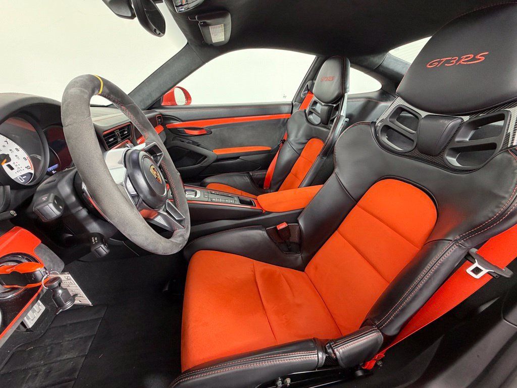 Used 2016 Porsche 911 GT3 RS RWD image 5