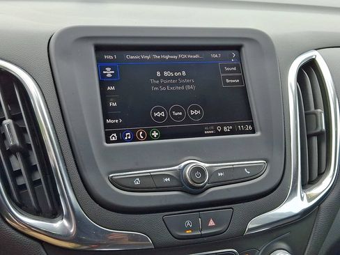 Used 2023 Chevrolet Equinox LT FWD image 16