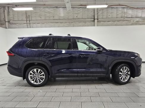 Used 2024 Toyota Grand Highlander Platinum image 20