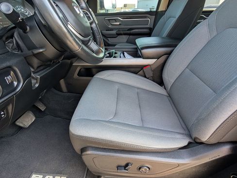 Used 2020 RAM 1500 Big Horn image 7