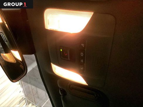 Certified 2022 Toyota Corolla SE image 35