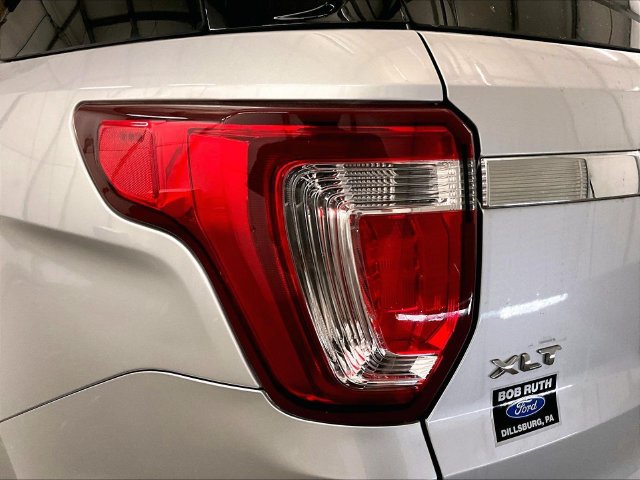 Used 2017 Ford Explorer XLT FWD image 30