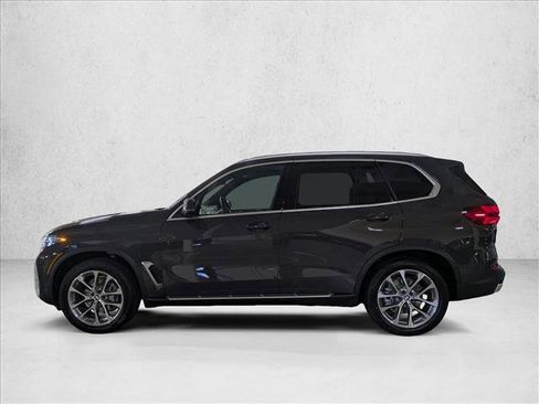 Used 2026 BMW X5 xDrive40i w/ Climate Comfort Package AWD/4WD image 9