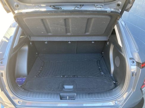 Used 2024 Hyundai Kona Limited FWD image 17
