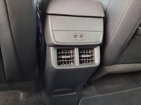 Used 2025 Chevrolet Equinox RS image 24