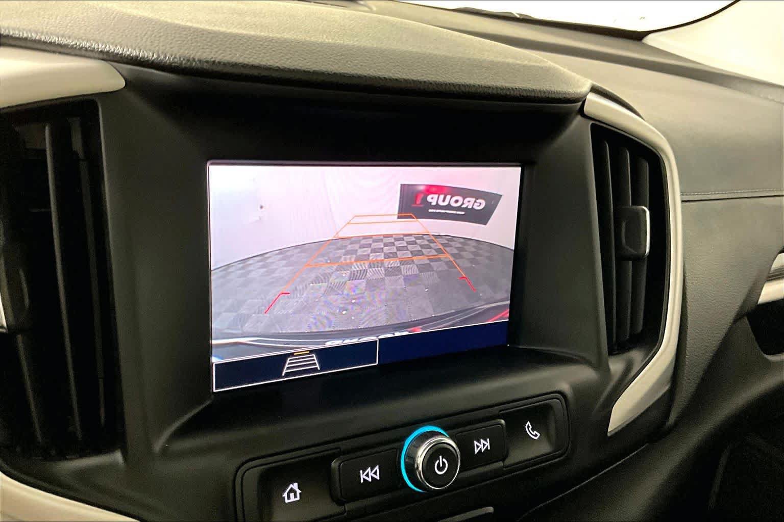 Used 2024 GMC Terrain SLE w/ Driver Convenience Package FWD image 25