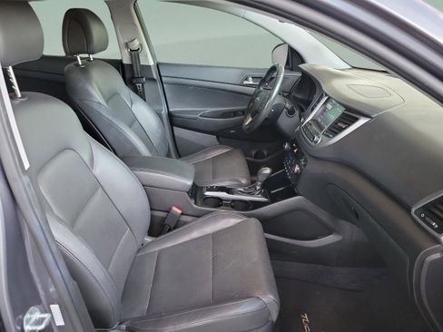 Used 2018 Hyundai Tucson Limited image 26