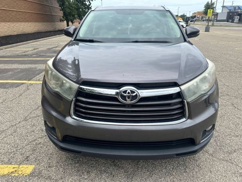 Used 2015 Toyota Highlander XLE FWD image 8