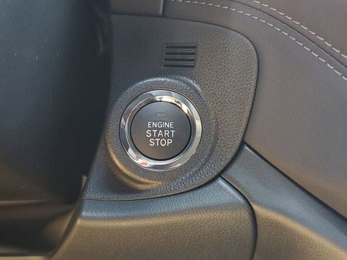 Used 2025 Subaru Outback Limited w/ Popular Package #2 image 34