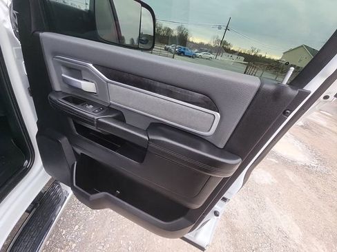 Used 2022 RAM 2500 Big Horn w/ Snow Chief Group image 12