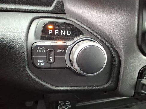 Used 2024 RAM 2500 Big Horn w/ Bed Utility Group image 24