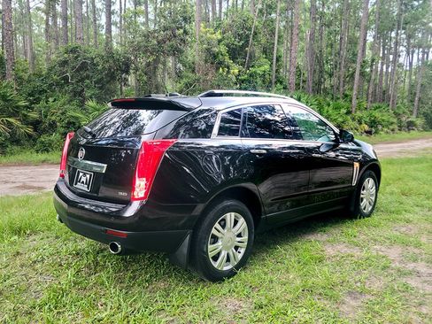 Used 2016 Cadillac SRX Luxury w/ Driver Awareness Package FWD image 4