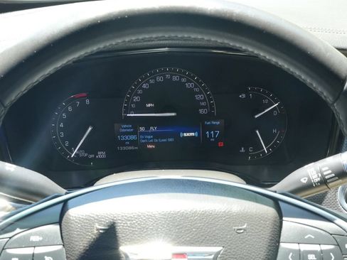Used 2017 Cadillac XT5 FWD w/ LPO, Wheel Lock Package image 18