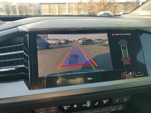 Used 2024 Audi Q4 e-tron Premium image 21