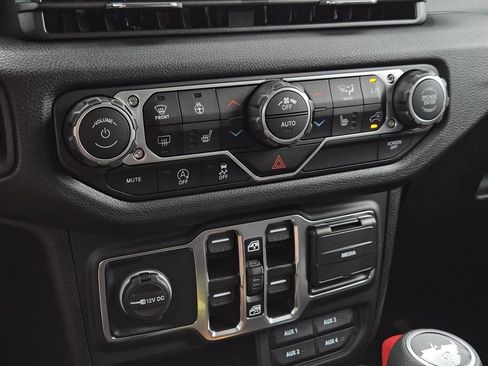 New 2025 Jeep Wrangler Unlimited Sport image 13