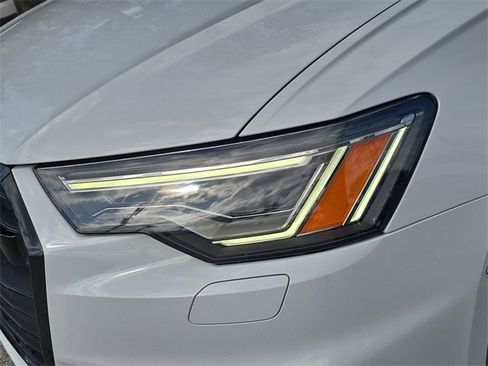 Used 2021 Audi A6 Premium Plus w/ Premium Plus Package image 9