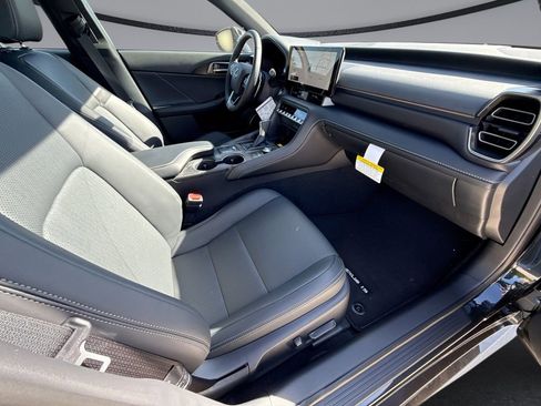 Used 2026 Lexus IS 350 F Sport RWD image 15