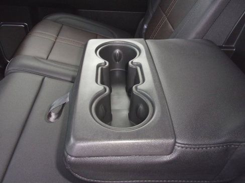 Used 2024 Chevrolet Silverado 1500 High Country w/ High Country Premium Package image 34