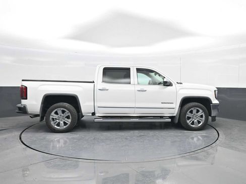 Used 2018 GMC Sierra 1500 SLT image 9