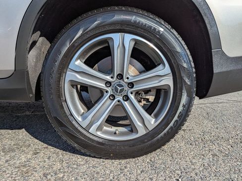 Used 2019 Mercedes-Benz GLC 300 4MATIC image 49