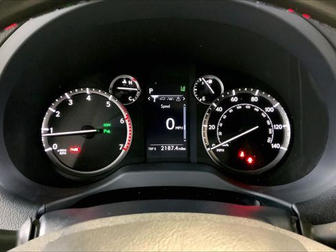 Used 2023 Lexus GX 460 Premium w/ Premium Package AWD/4WD image 25