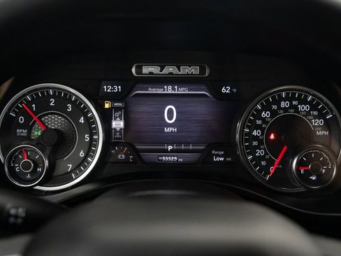 Used 2025 RAM 1500 Laramie image 19