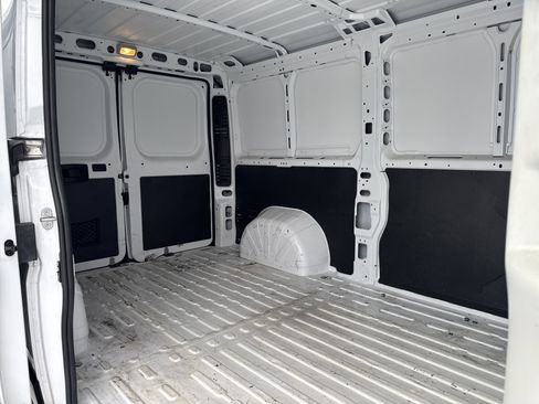 Used 2023 RAM ProMaster 1500 w/ Convenience Group image 27