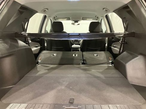 Used 2020 Chevrolet Equinox LS image 38