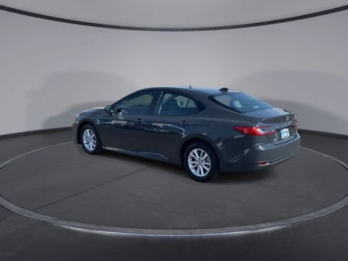 Used 2025 Toyota Camry LE w/ Convenience Package AWD/4WD image 7