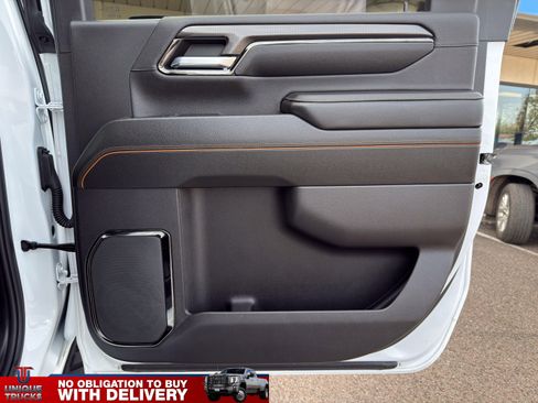 Used 2024 GMC Sierra 3500 AT4 w/ AT4 Premium Plus Package image 27