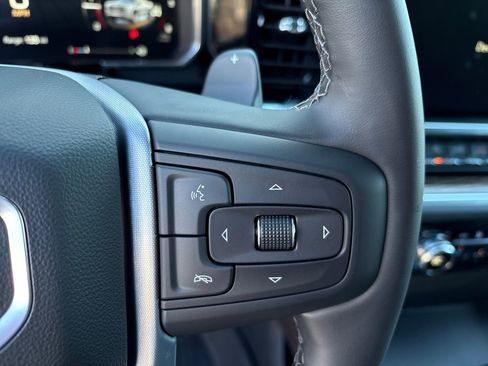 New 2026 GMC Sierra 1500 Elevation w/ LPO, Elevation Black Package image 20