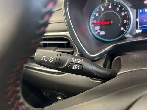 Used 2022 Chevrolet Equinox RS AWD/4WD image 28