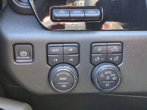 Used 2025 Chevrolet Silverado 1500 ZR2 w/ Technology Package AWD/4WD image 21