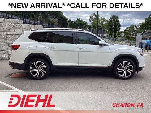 Used 2023 Volkswagen Atlas SEL AWD/4WD image 10