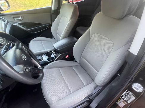 Used 2013 Hyundai Santa Fe Sport FWD image 17