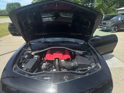 Used 2013 Chevrolet Camaro ZL1 RWD image 18