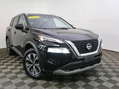 Used 2023 Nissan Rogue SV w/ SV Premium B Package AWD/4WD image 3