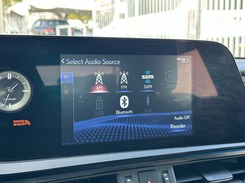 Used 2022 Lexus ES 350 w/ Premium Package image 20