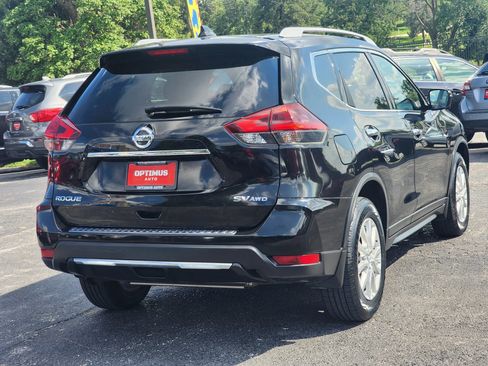 Used 2018 Nissan Rogue SV w/ Premium Package image 7