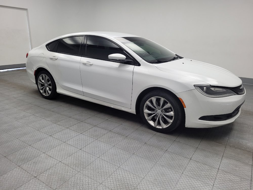 Used 2015 Chrysler 200 S w/ Comfort Group FWD image 11