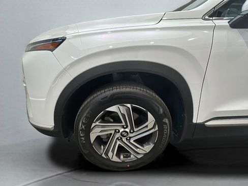 Used 2022 Hyundai Santa Fe SEL w/ Convenience + Premium Package AWD/4WD image 3