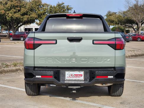 Used 2024 Hyundai Santa Cruz SE image 5