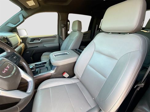 Used 2022 GMC Sierra 1500 SLT w/ SLT Premium Plus Package image 21