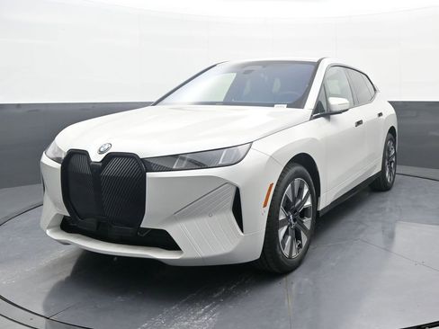 New 2026 BMW iX xDrive45 AWD/4WD image 1