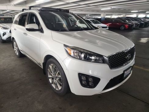 Certified 2017 Kia Sorento SX AWD/4WD image 2