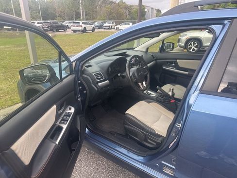 Used 2016 Subaru Crosstrek 2.0i Premium w/ Moonroof Package image 8