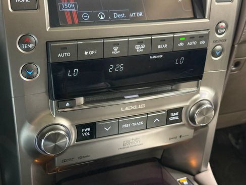 Used 2014 Lexus GX 460 Luxury w/ Driver Support Package AWD/4WD image 31