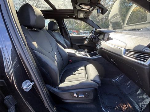 Used 2021 BMW X5 xDrive40i w/ Premium Package image 47