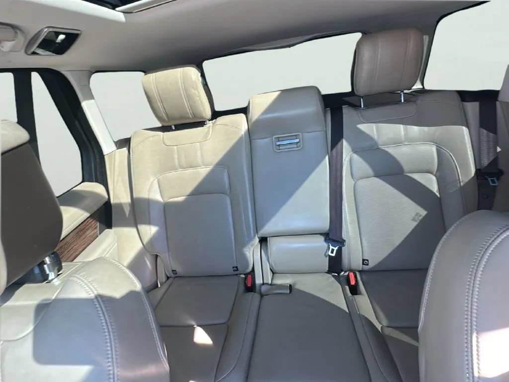 Used 2019 Land Rover Range Rover HSE AWD/4WD image 29
