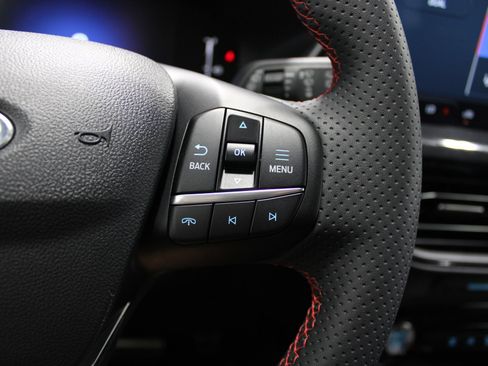 Used 2023 Ford Escape ST-Line w/ Tech Pack #1 FWD image 39